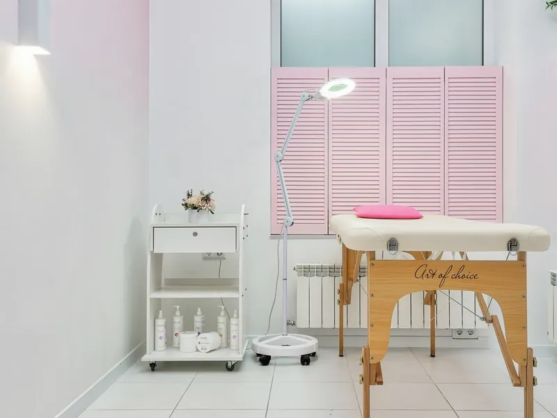サロンの部屋